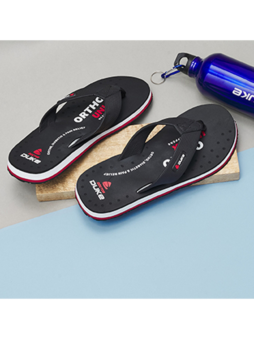 Duke Men Black & White Printed Room Slippers
