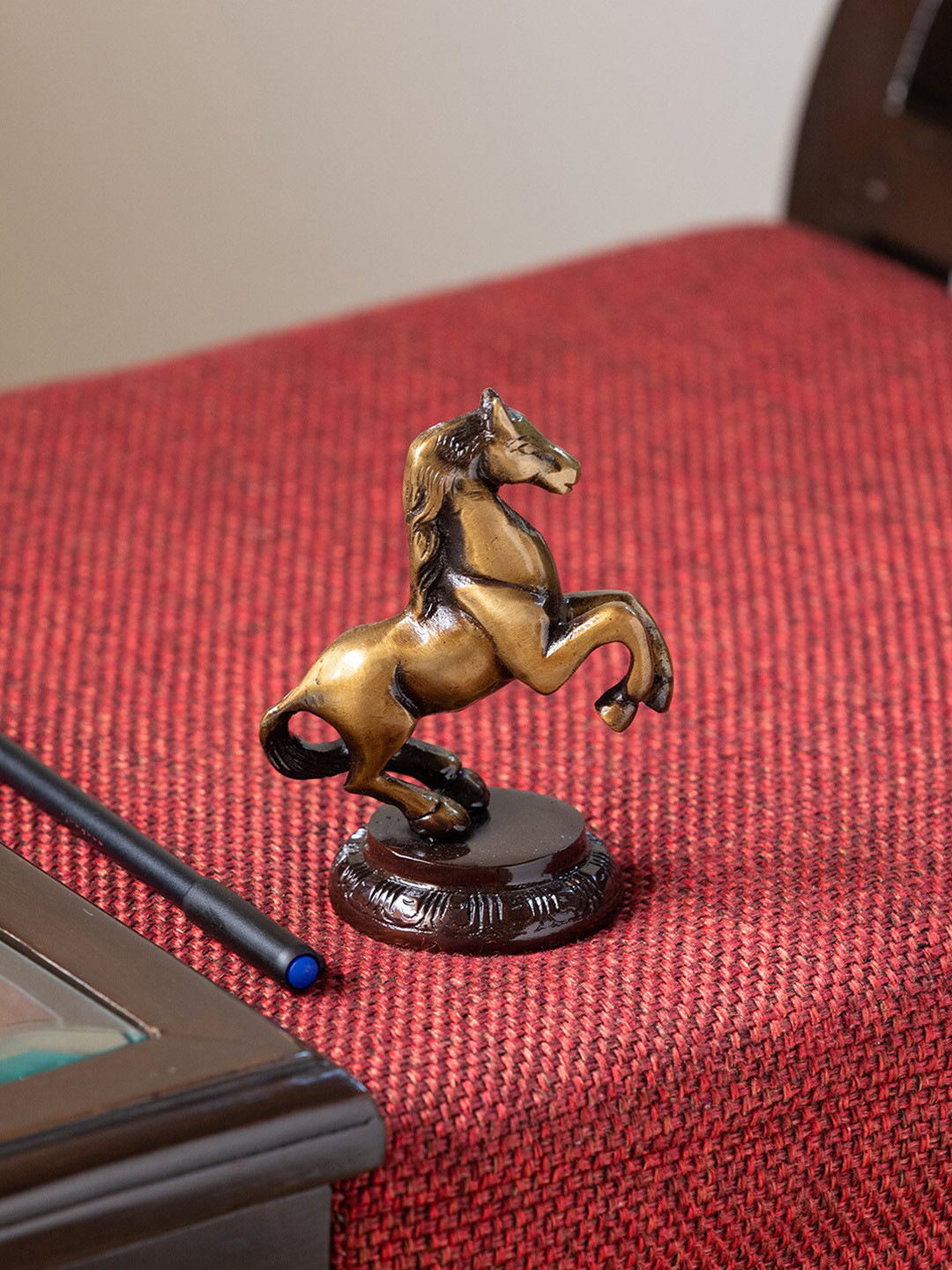 ExclusiveLane The Headstrong Horse Gold Brass Metallic Living Room Hand-Crafted Small Showpiece - 6.7 Inches