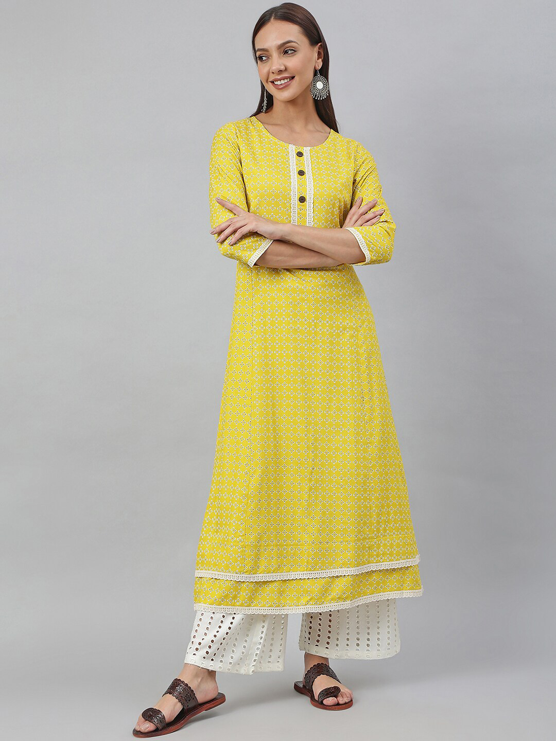 Janasya Women Yellow Rayon Floral Print A-line Kurta