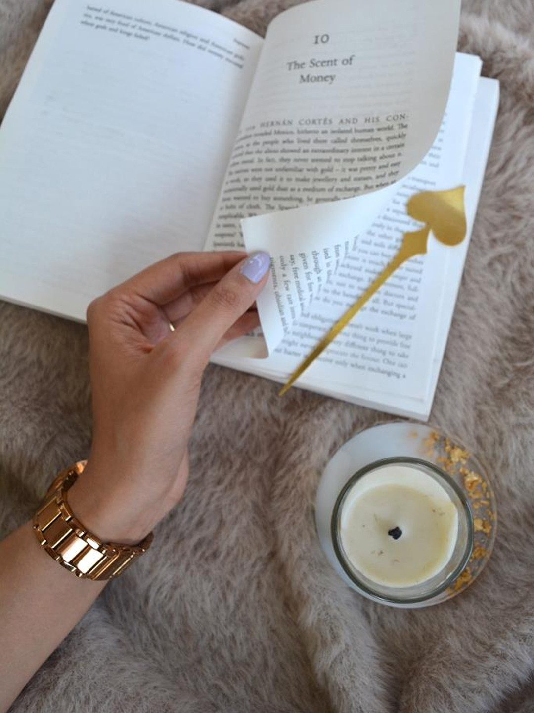 Mitali Jain Gold-Plated Solid Spades Shaped Bookmark