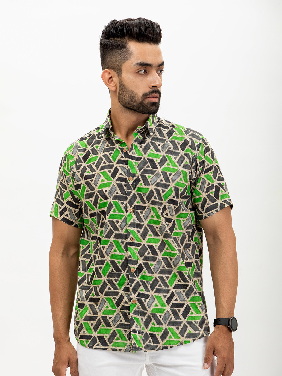 Firangi Yarn Men Green Classic Printed Cotton Casual Shirt