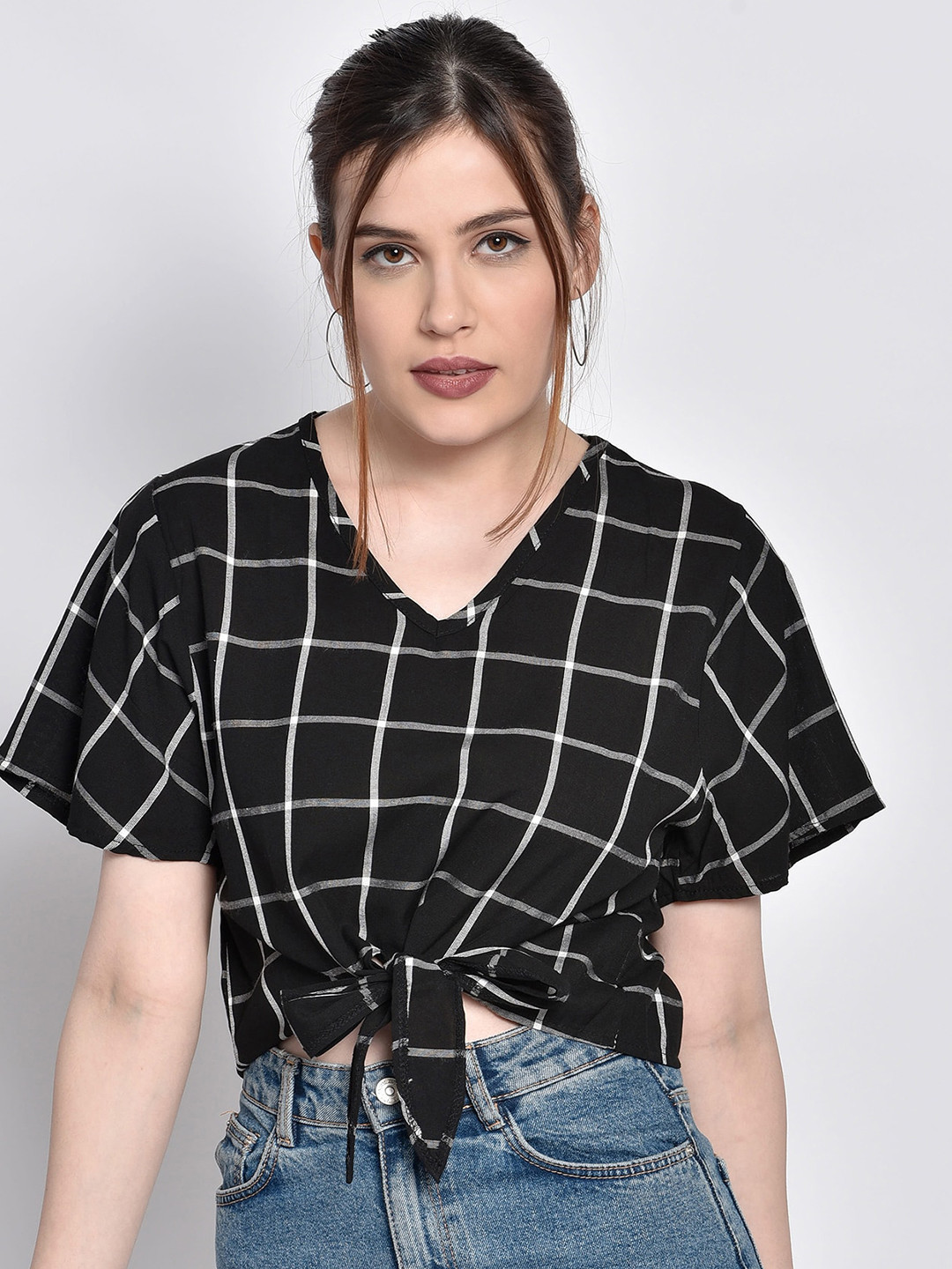 CHIMPAAANZEE Black Checked Front Knot Crop Top