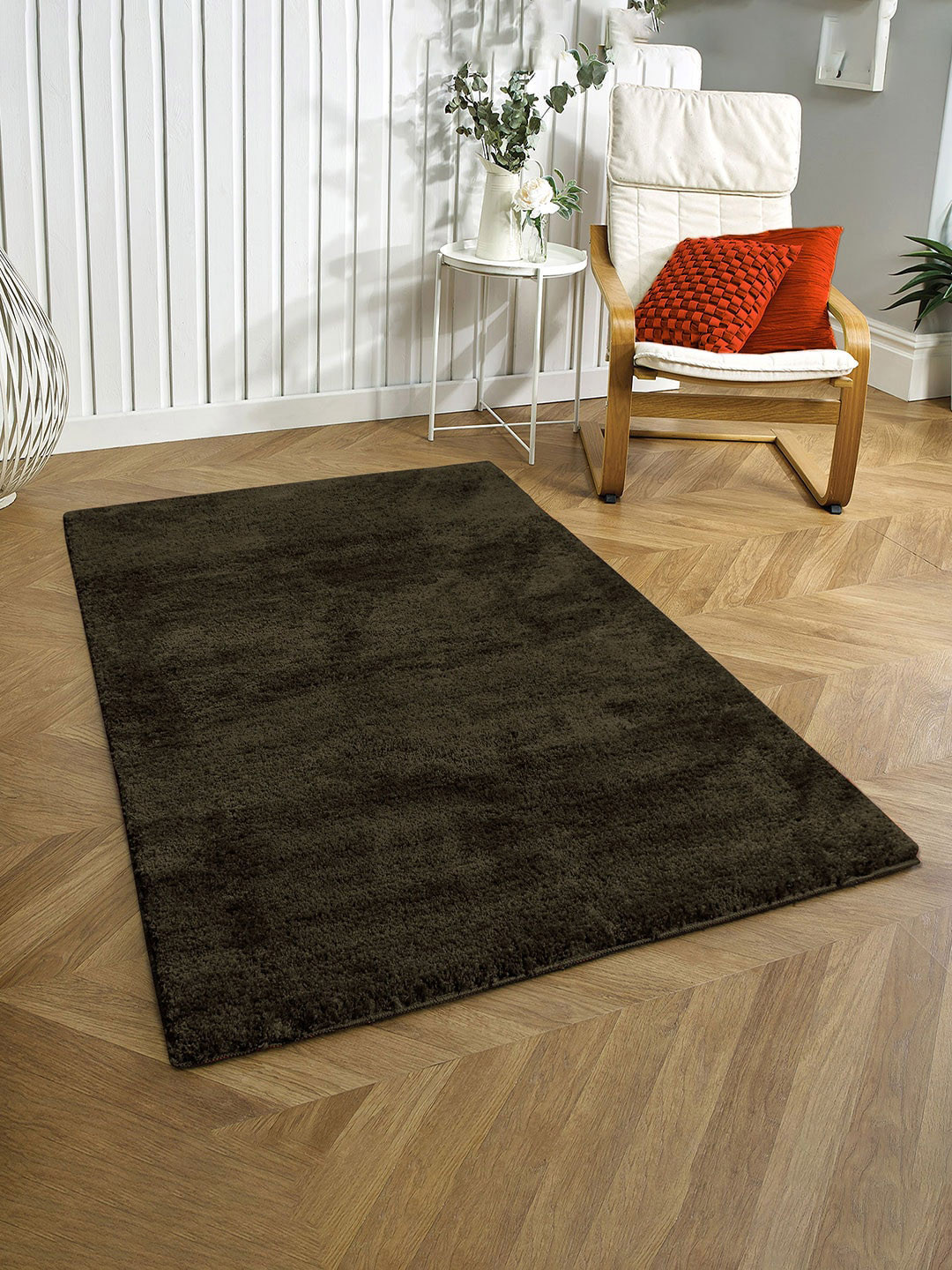 LUXEHOME INTERNATIONAL Coffee Brown Carpet