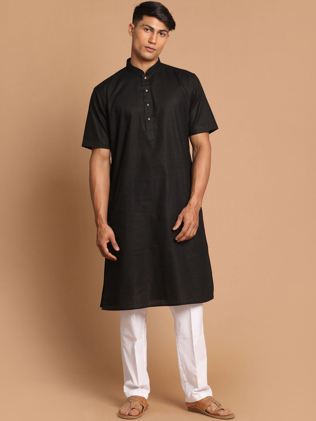 VASTRAMAY Men Black & White Kurta with Pyjama Set