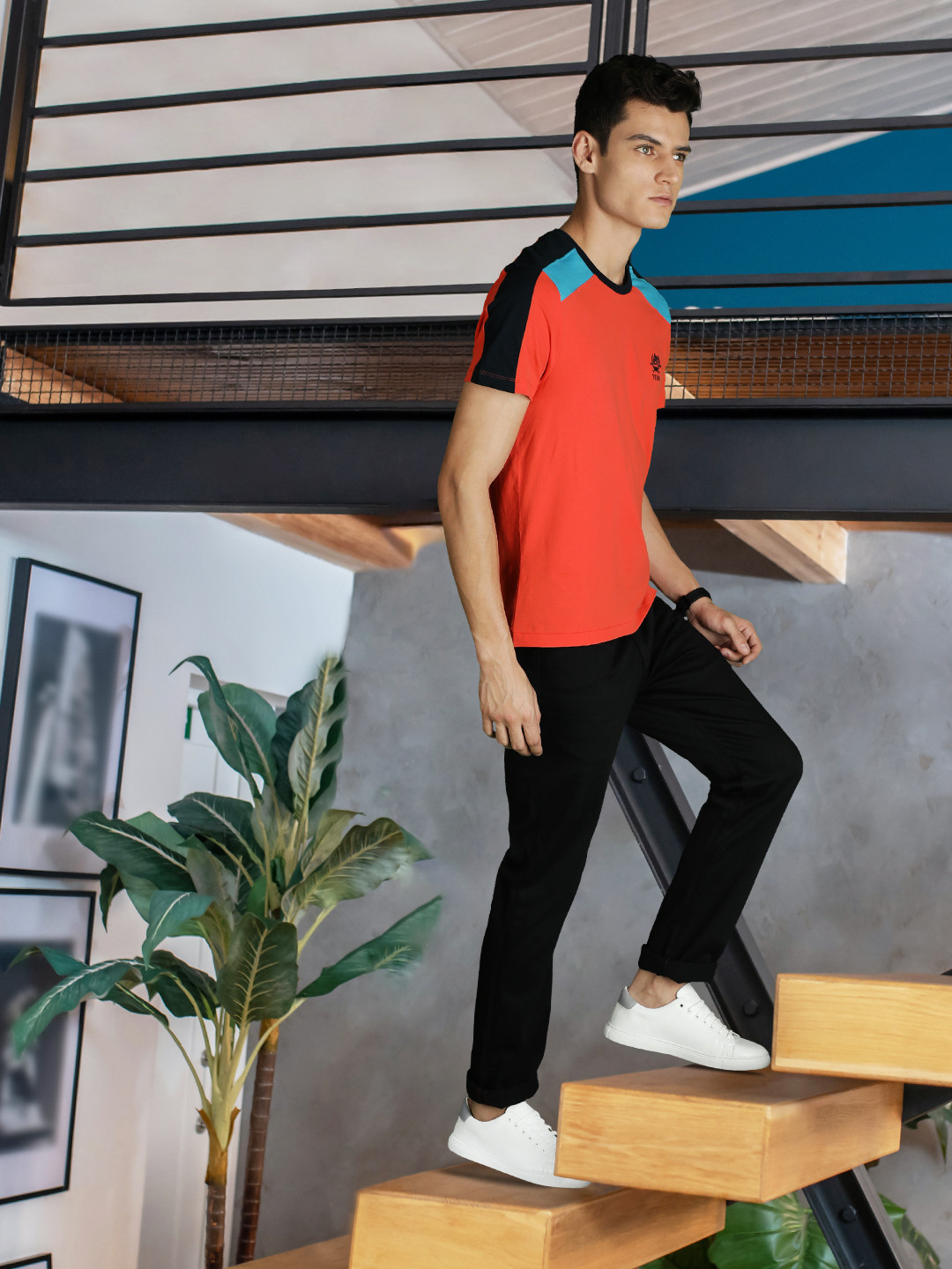 U S Polo Assn Men Multicoloured Colourblocked Casual T-shirt