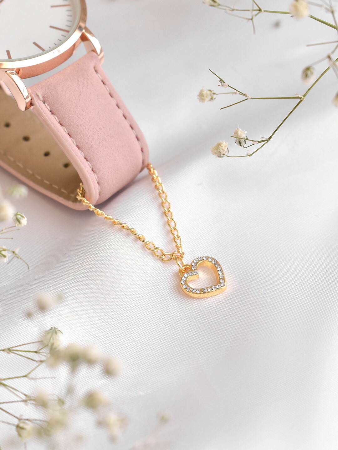 JOKER & WITCH Women Gold Toned Bits Of Love Watch Charm