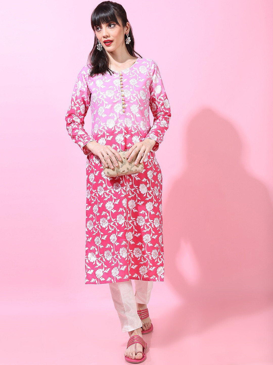 Vishudh Women Pink & White Floral Printed Flared Sleeves Kurta