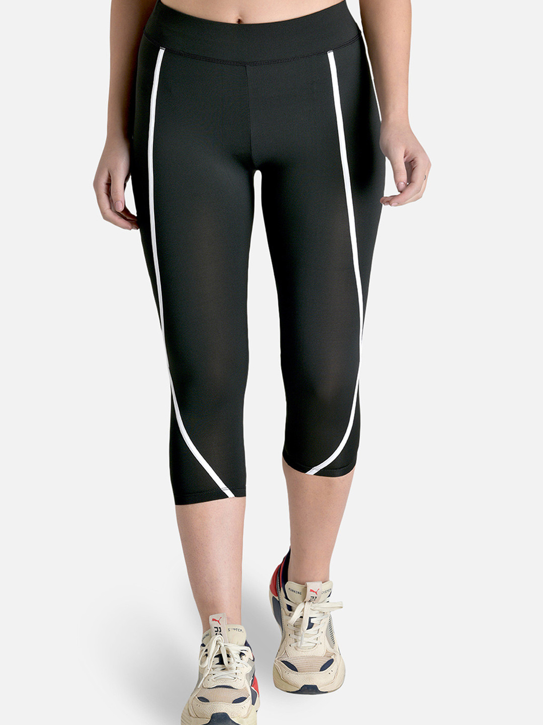 MAKCLAN Women Black Striped Capri Tights