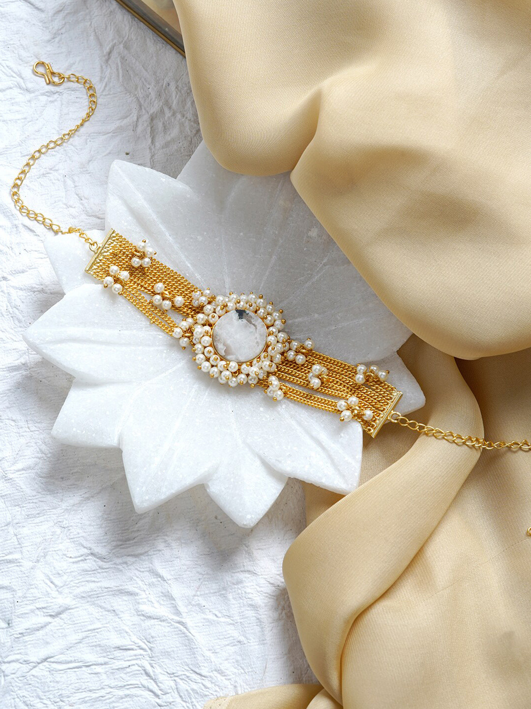 TEEJH Gold-Toned & White Brass Gold-Plated Choker