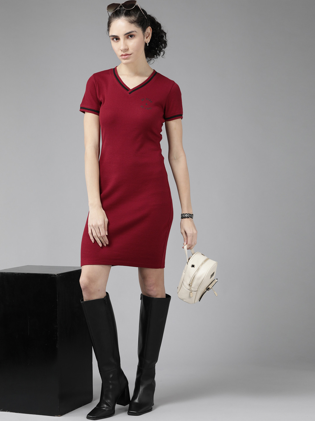Roadster Women Maroon Ribbed Bodycon Dress