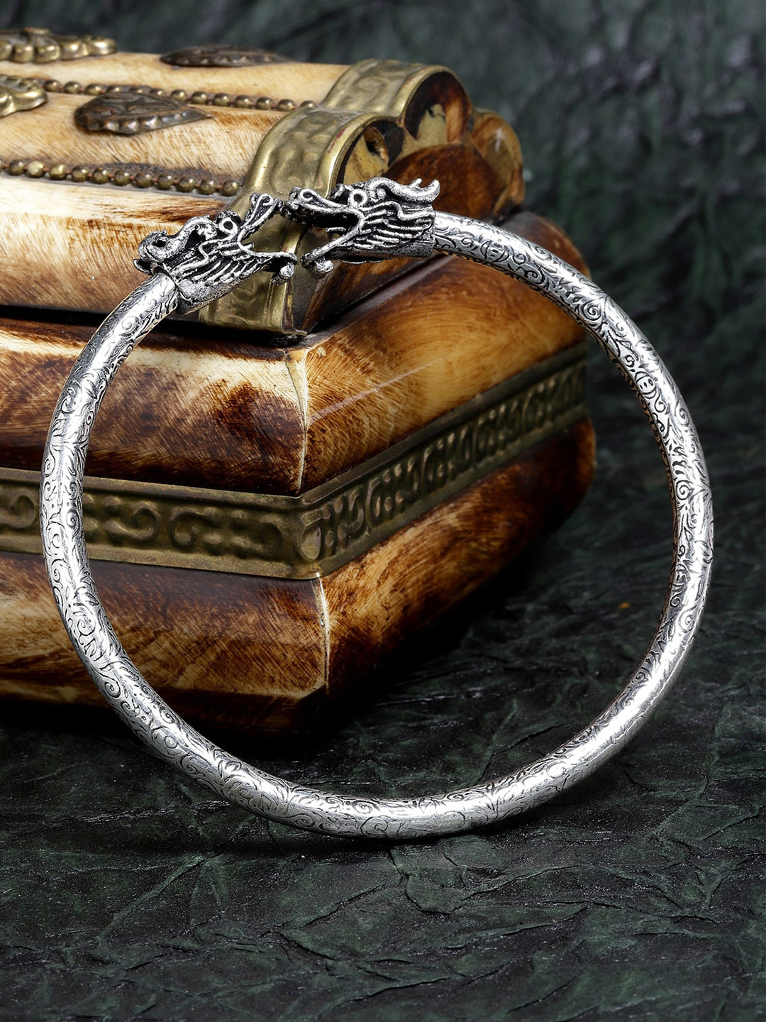 KARATCART Oxidised Silver-Plated Kundan-Studded Bangle