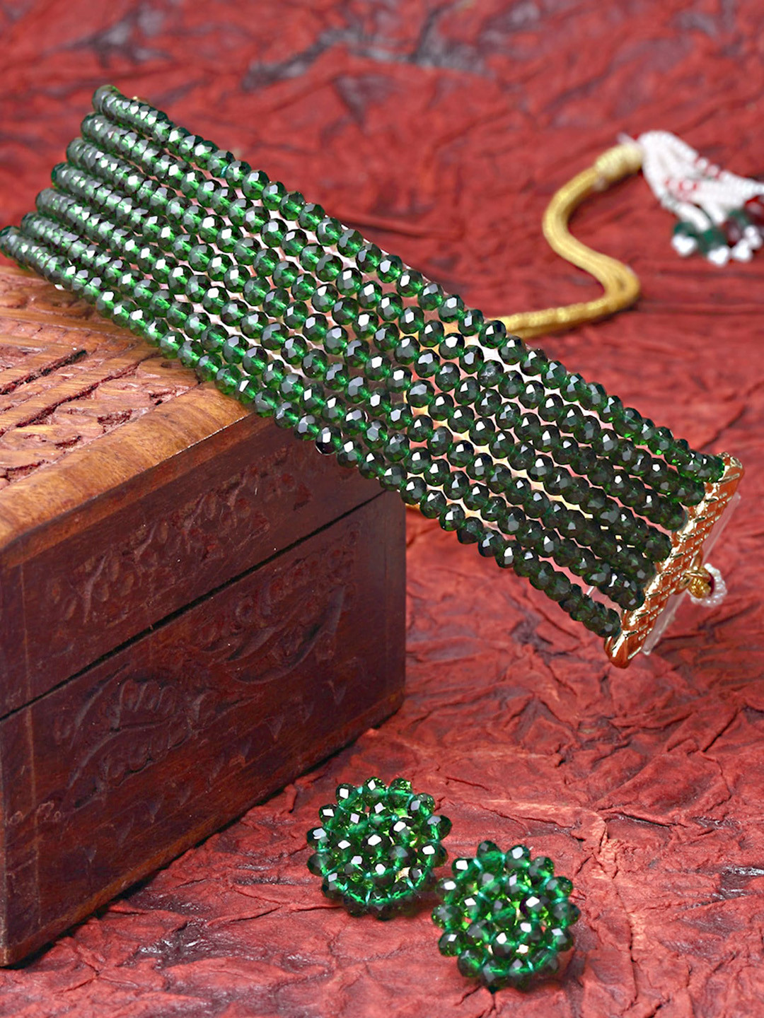 KARATCART Gold-Plated  Green Crystal Beaded Jewellery Set
