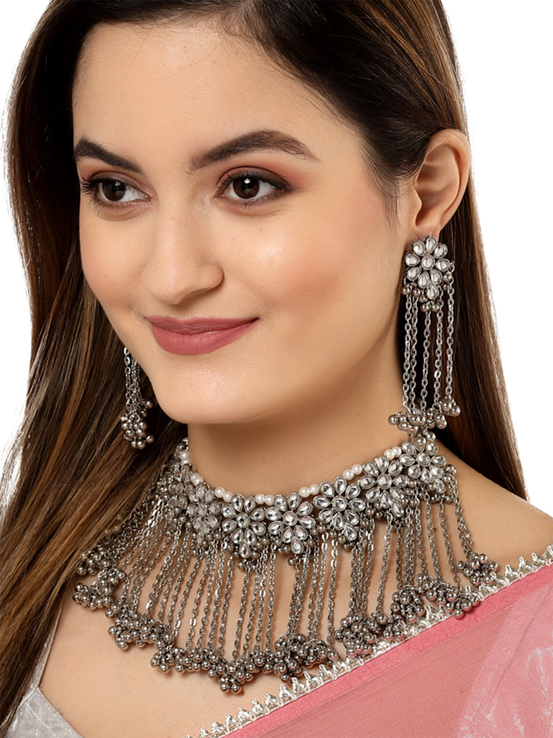 KARATCART Oxidised Silver-Plated White Kundan-Studded Beaded Jewellery Set
