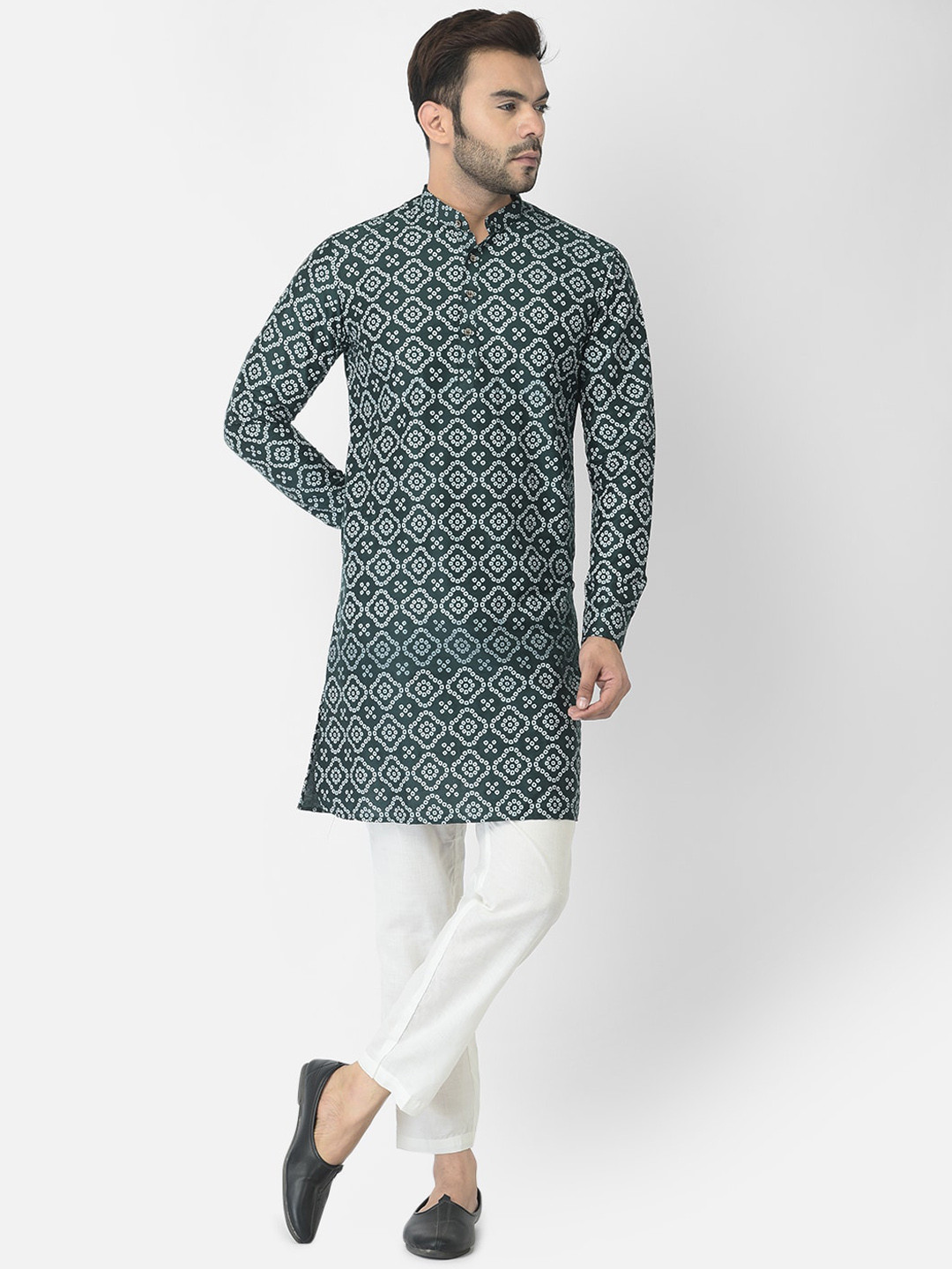 DEYANN Men Green Bandhani Printed Kurta with Pyjamas