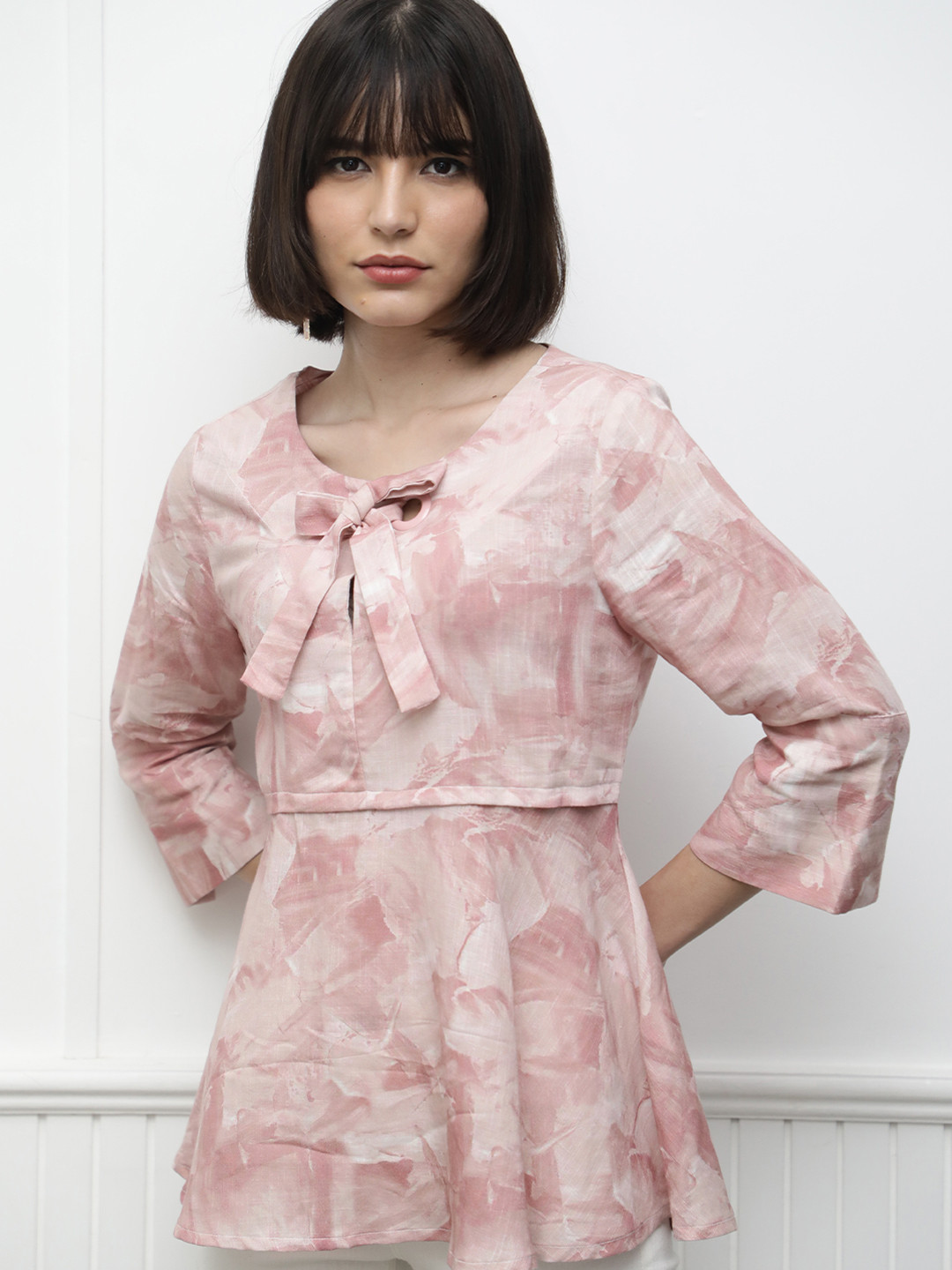 RAREISM Pink Floral Print Tie-Up Neck Top