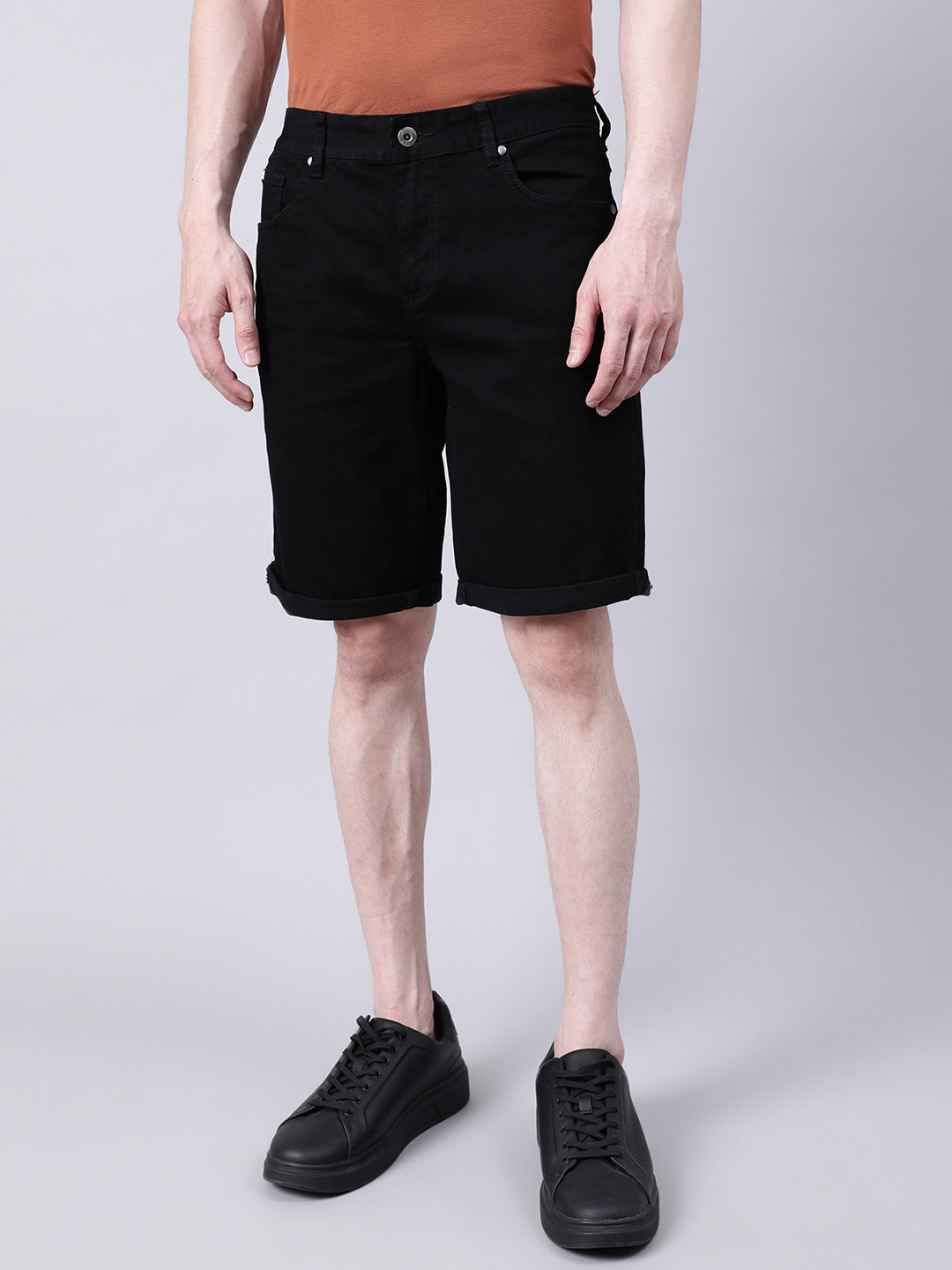 LINDBERGH Men Black Denim Shorts