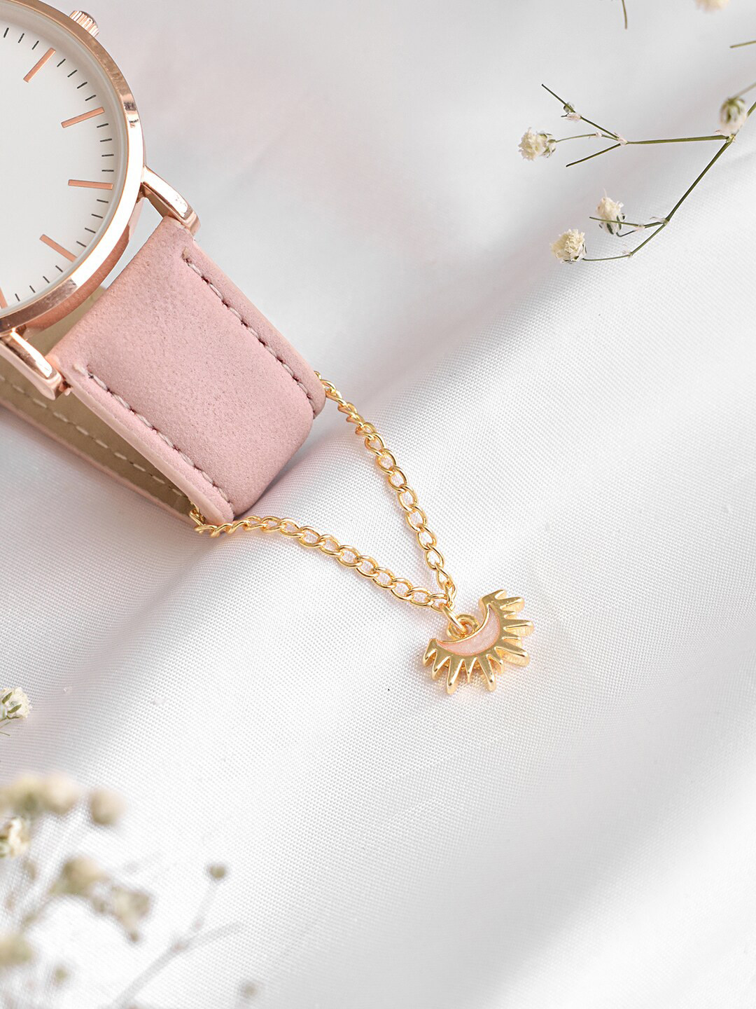 JOKER & WITCH Gold-Toned Celestial Watch Charm