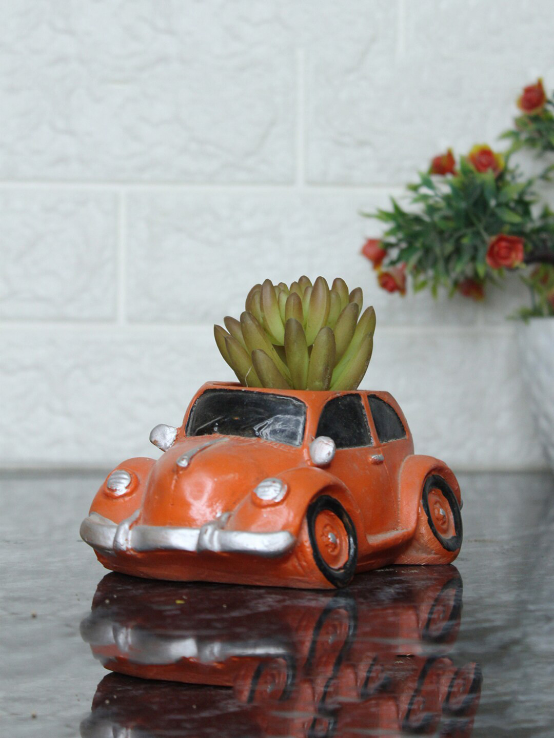 Wonderland Red Resin Car Succulent Planter Pot