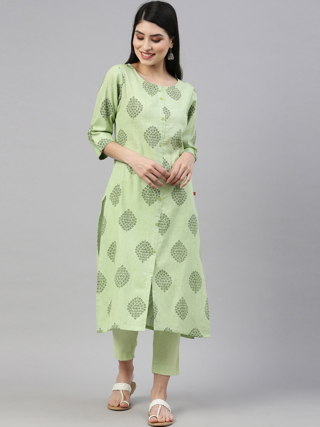 Marcia Women Green Floral Printed Pure Cotton Kurta with Trousers