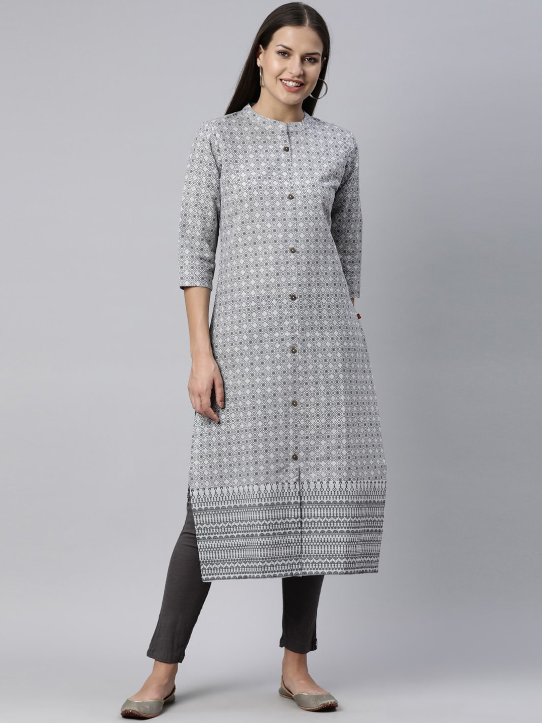 Marcia Women Grey Geometric Checked Gotta Patti Kurta