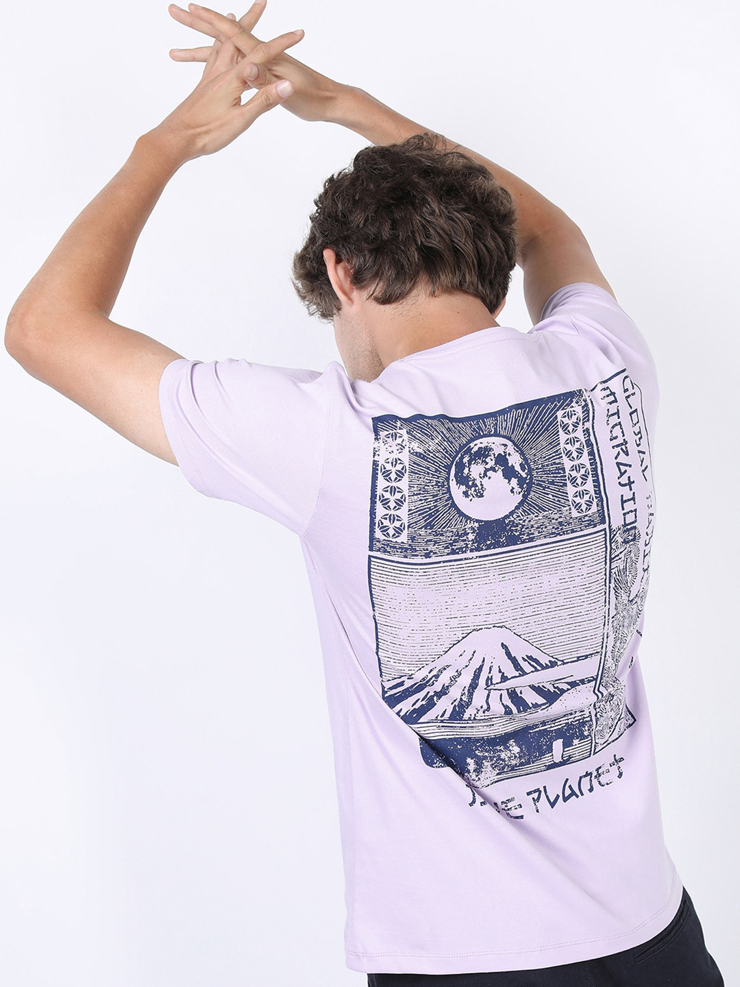 HIGHLANDER Men Lavender Graphic Regular Fit T-shirt