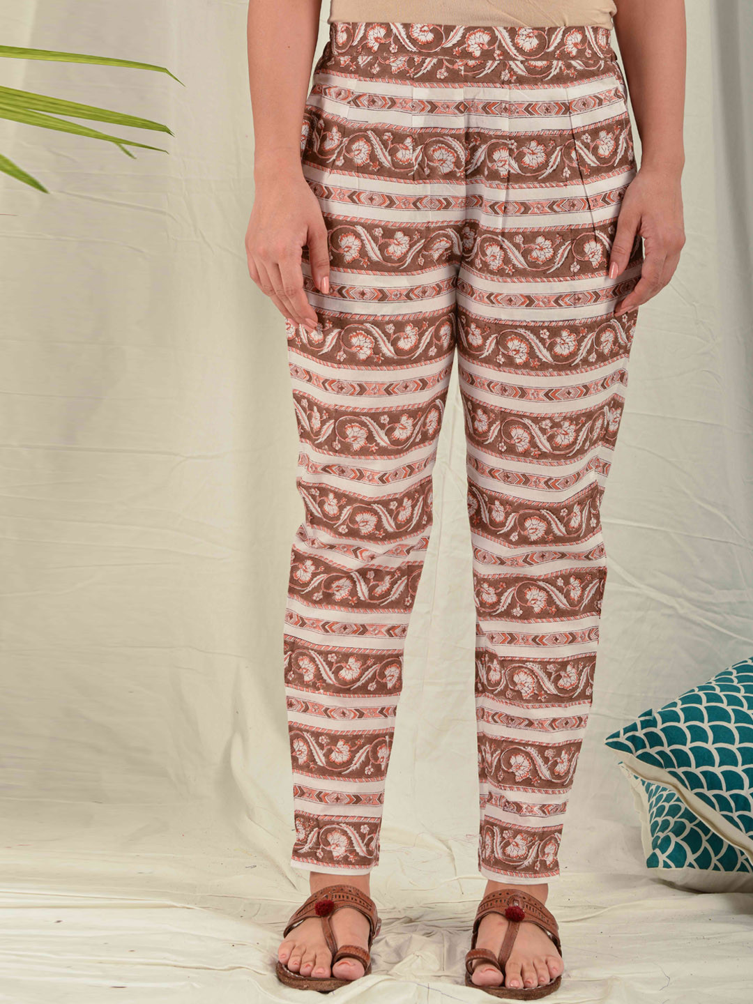 House of Dhaaga Women Brown & Beige Ethnic Motifs Printed Pure Cotton Lounge Pants