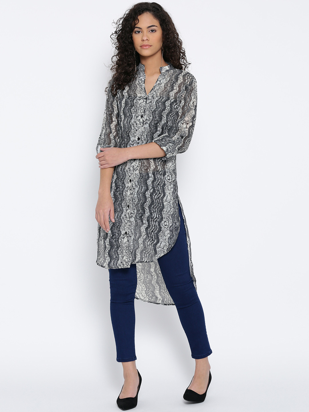 VVINE Women Grey Georgette Printed Semi-Sheer Longline Top