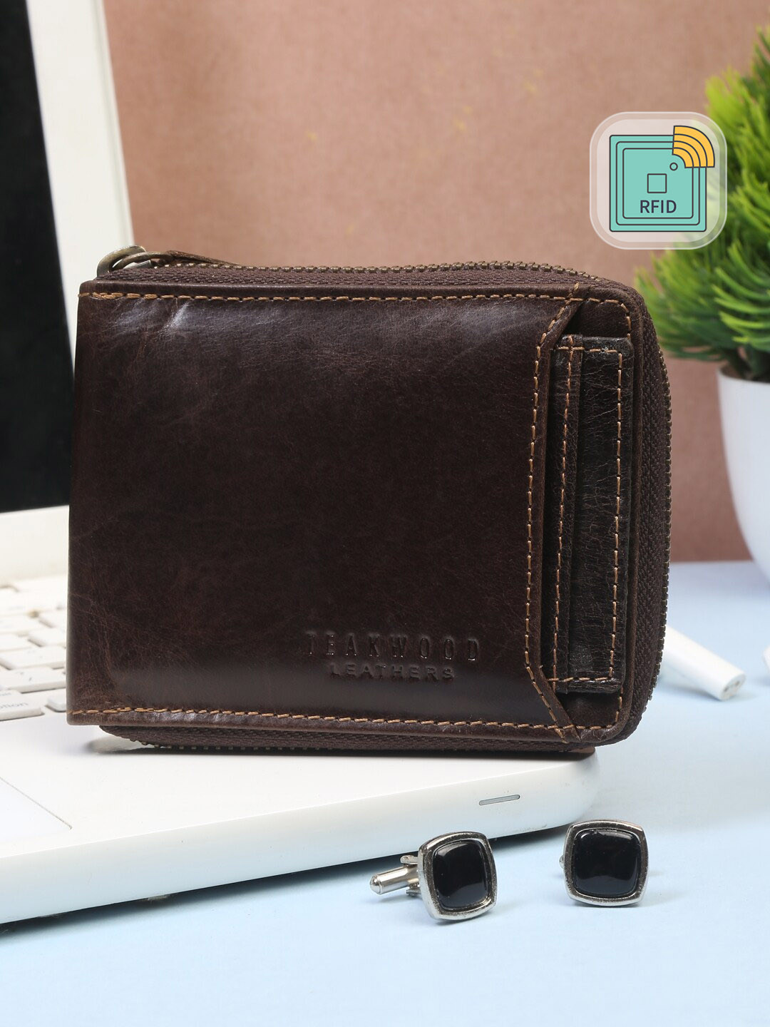 Teakwood Leathers Men Solid Brown Wallets with RFID Features
