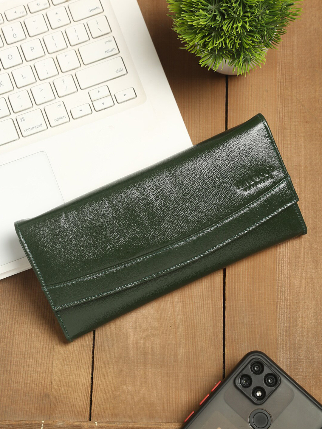 Teakwood Leathers Green Leather Purse Clutch