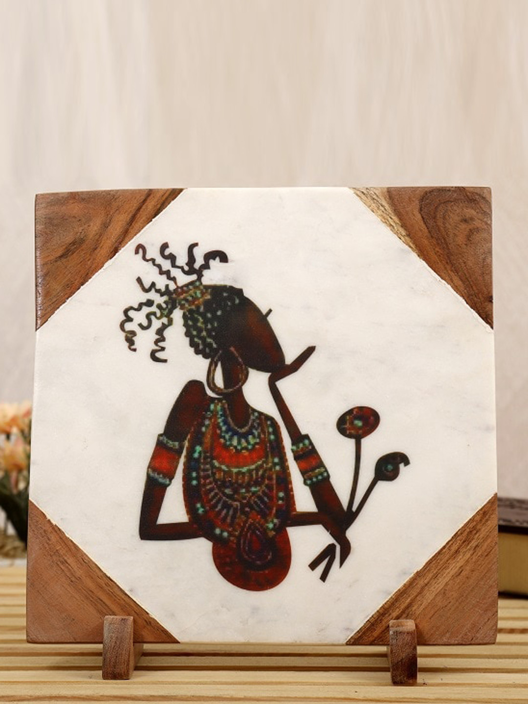 POSH-N-PLUSH Belle Lady Cream Marble Glossy Living Room Medium Showpiece - 9.8 Inches