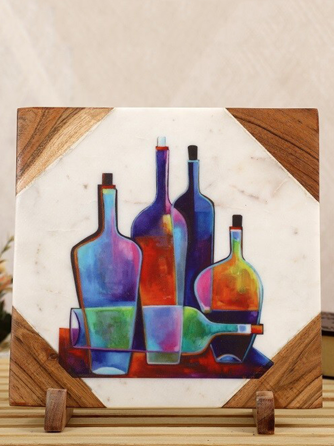 POSH-N-PLUSH Cream & Blue WINE & DINE Marble Showpiece