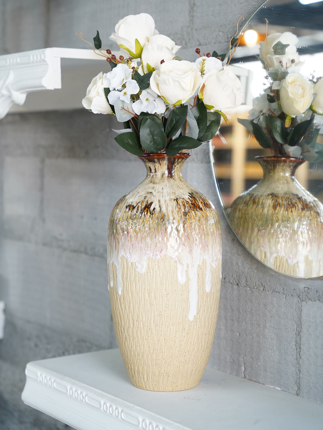 Folkstorys Cream & Brown Patterned Table Vases