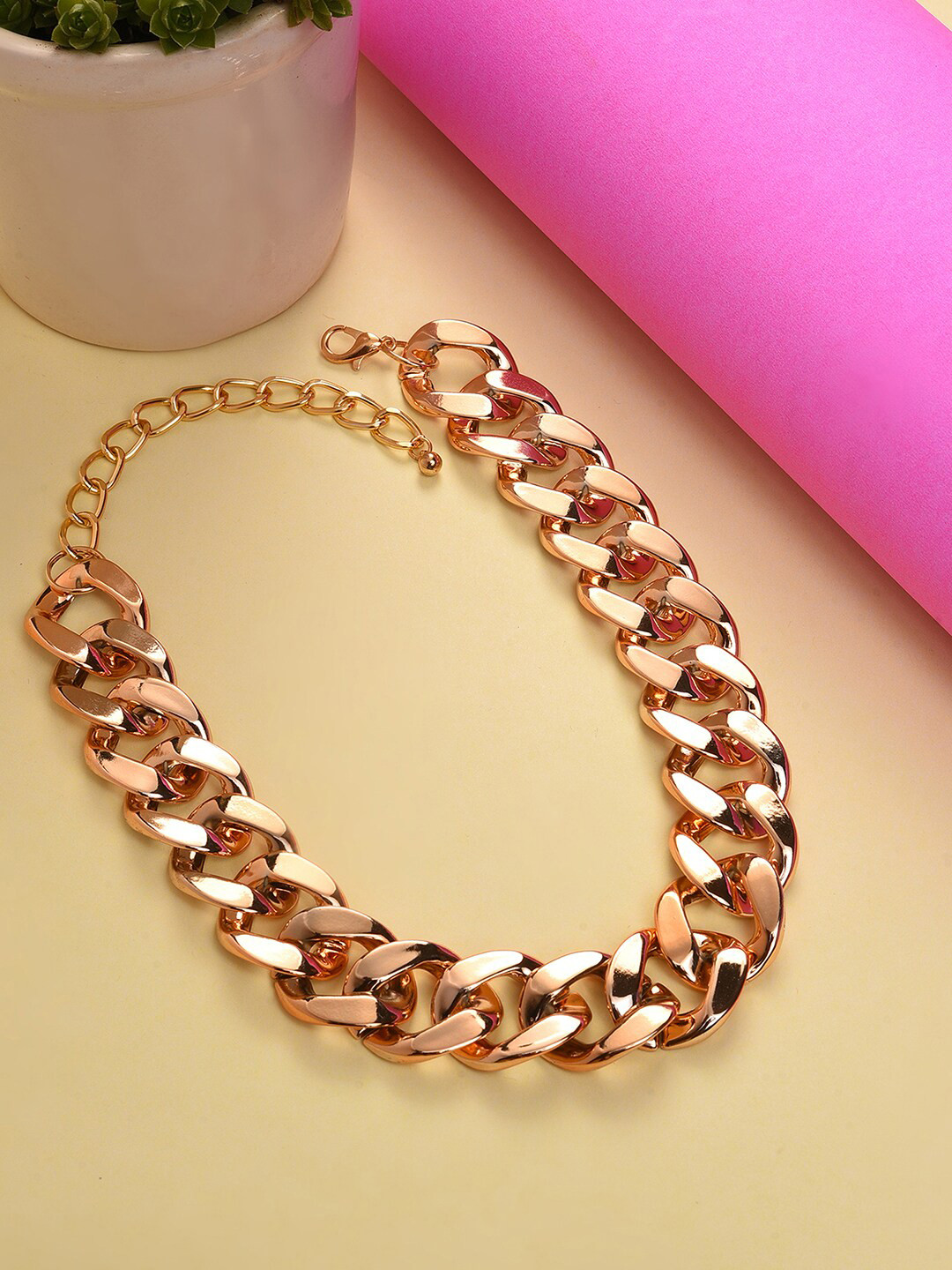 SOHI Gold-Plated Link Necklace