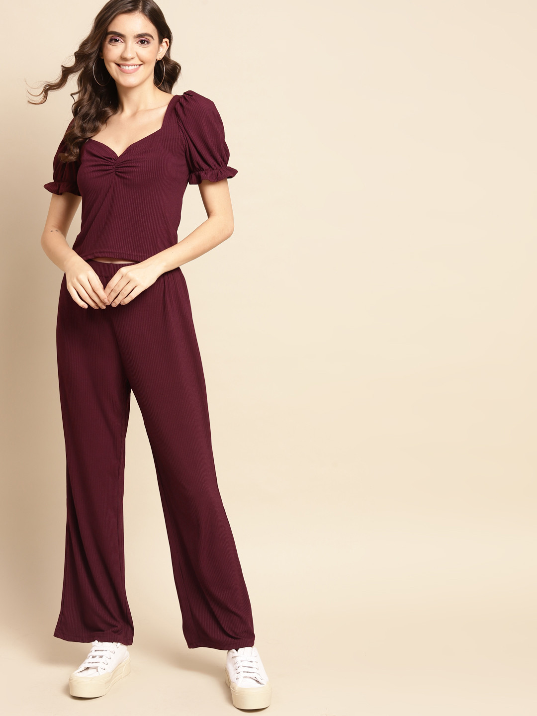 WoowZerz Women Burgundy Ribbed Ruched Co-Ords Set