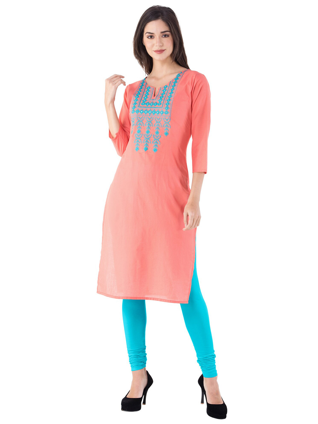 Ksharaa Women Peach-Coloured & Blue Geometric Embroidered Kurta