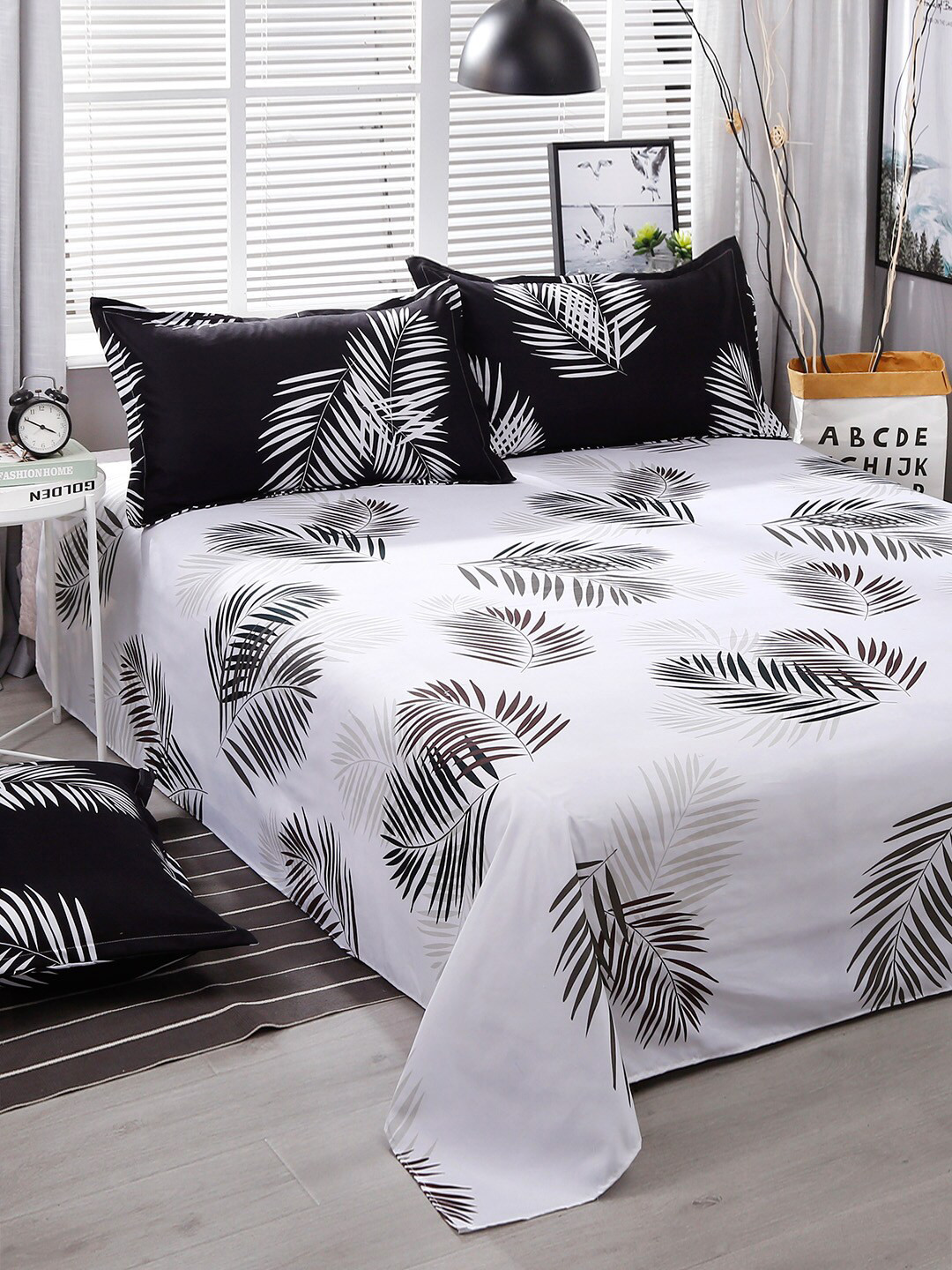 JC HOME Black & White Printed Double King Bedding Set