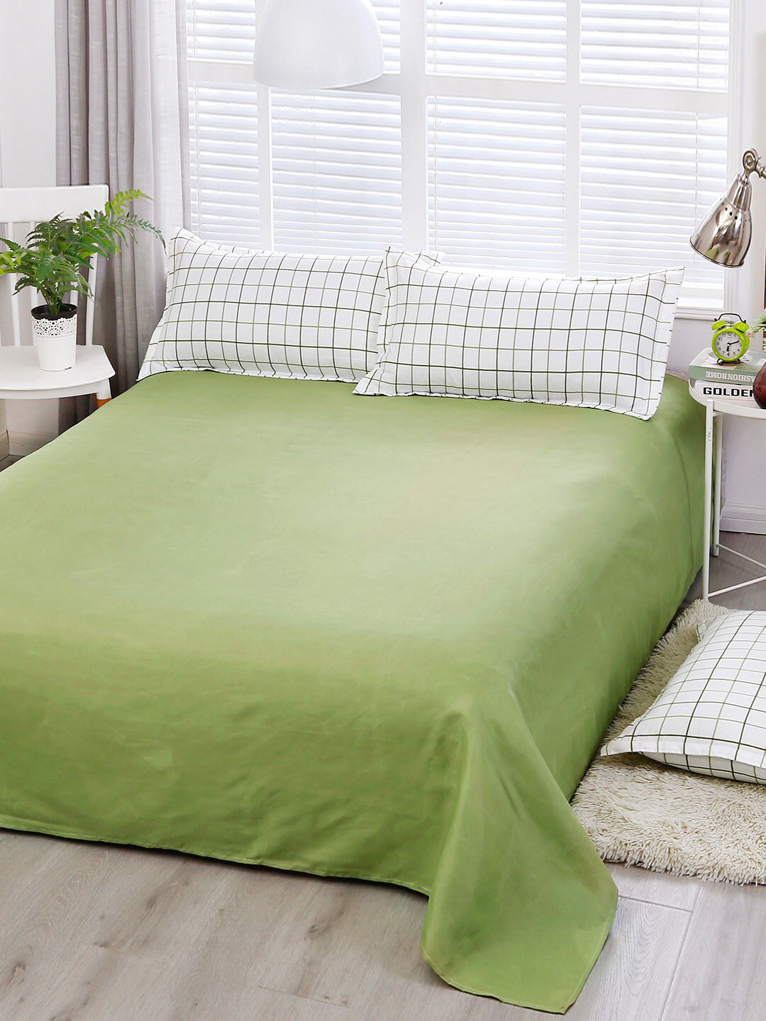 JC HOME Green & White Solid Double King Bedding & 2 Pillow Cover