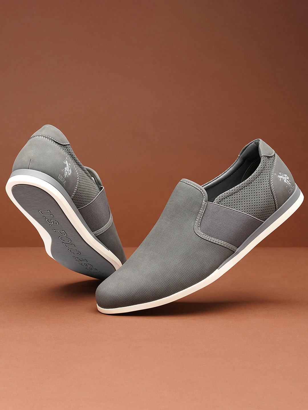 U.S. Polo Assn. Men Grey Solid Slip-On Sneakers