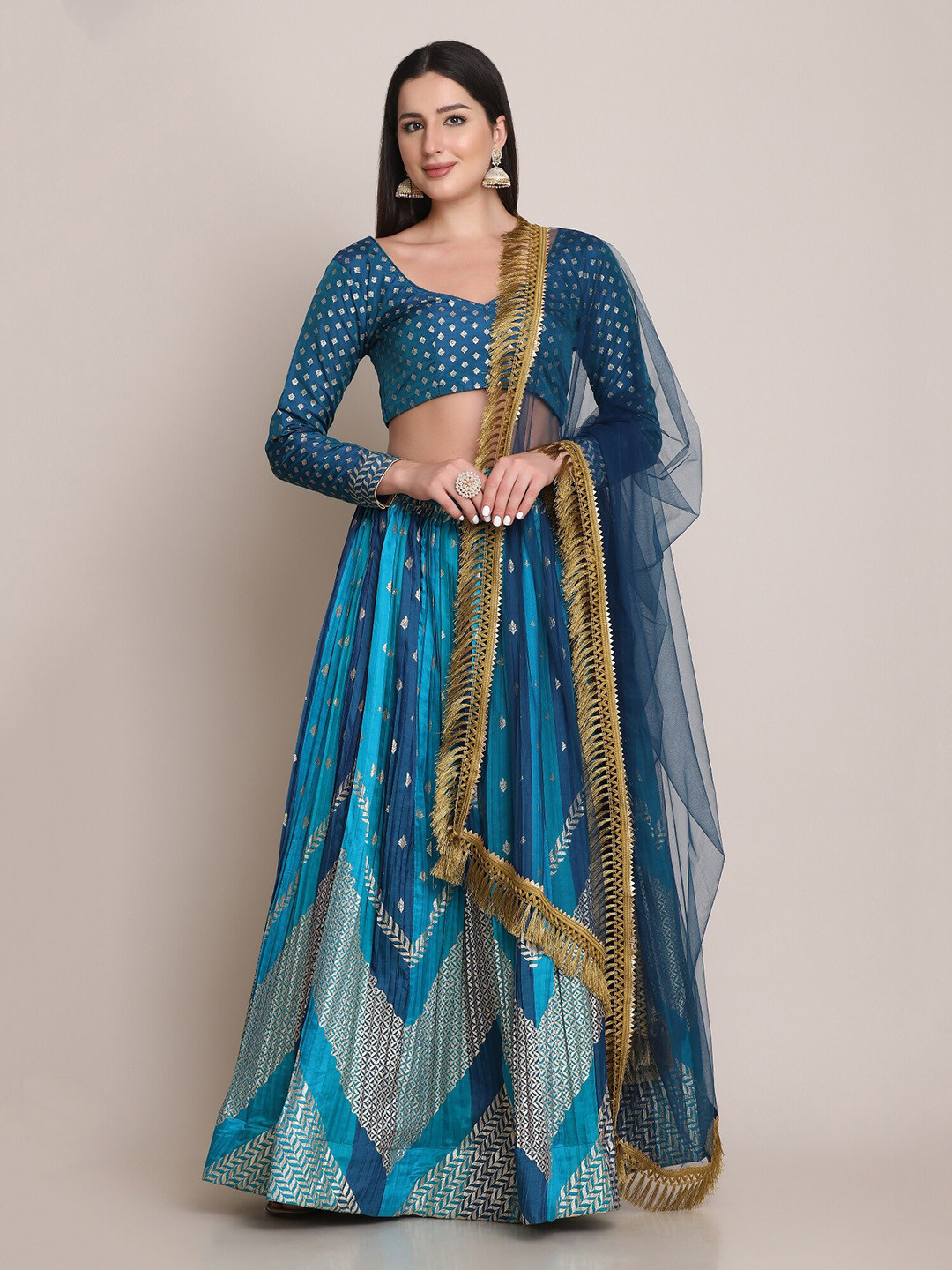 Warthy Ent Green & Gold-Toned Semi-Stitched Lehenga & Unstitched Blouse With Dupatta