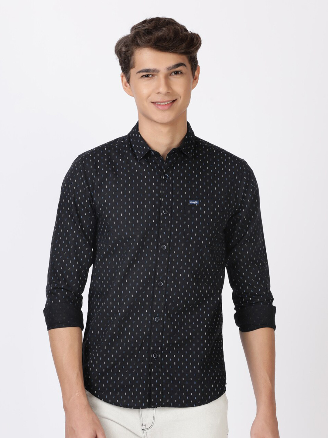 Wrangler Men Black Slim Fit Printed Casual Shirt