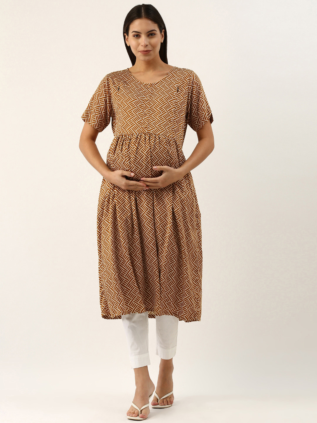 Nejo Women Rust & White Geometric Printed Maternity Anarkali Kurta