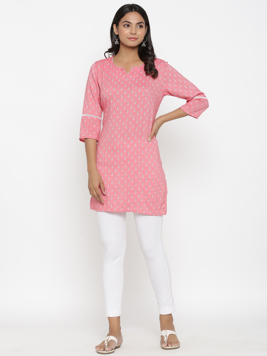 Do Dhaage Women Pink & White Floral Printed Kurta