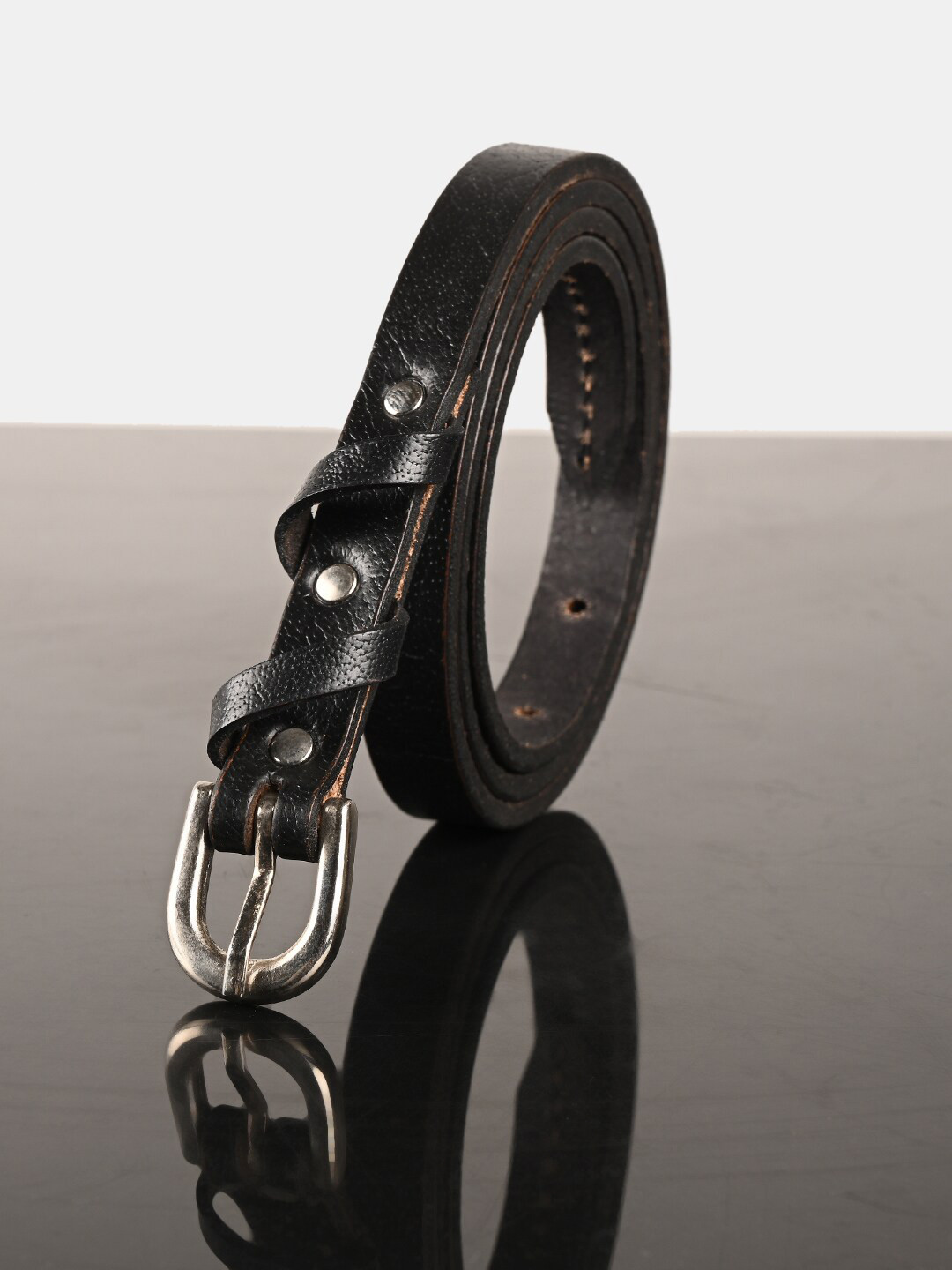 BuckleUp Women Black Leather Belt