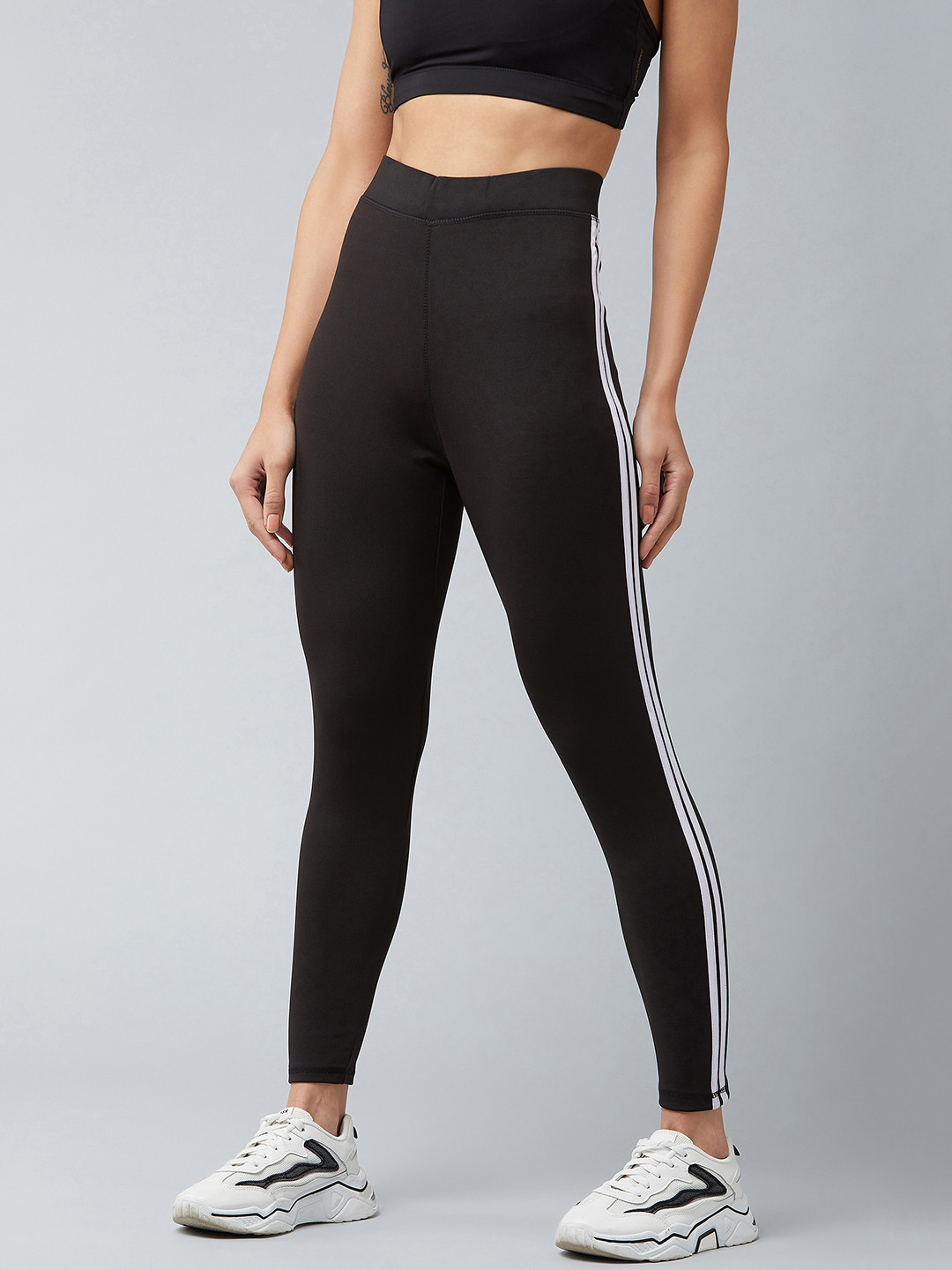 Blinkin Women Black Solid Tights With Side Strips