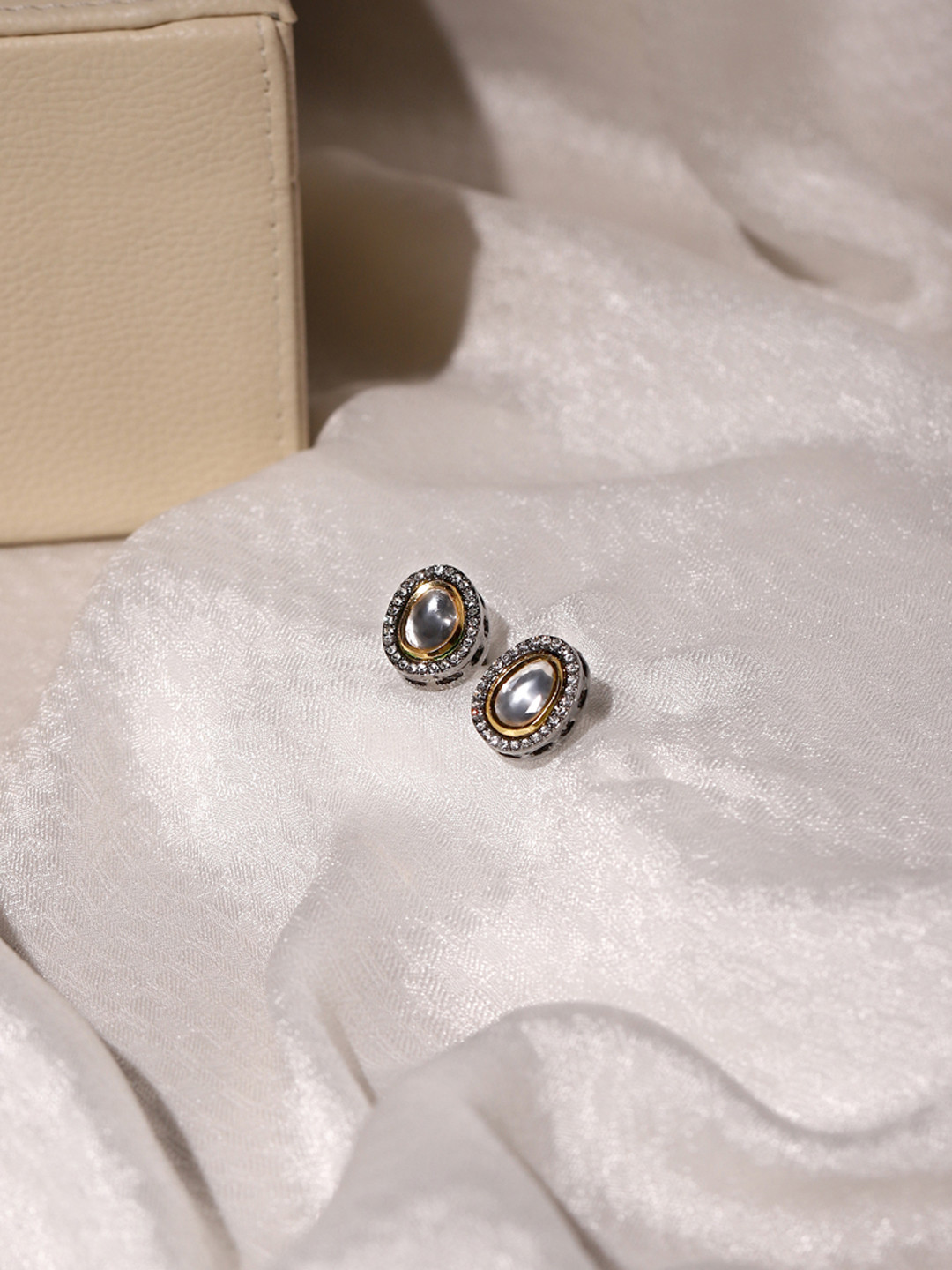 Ruby Raang Black Teardrop Kundan Shaped Studs Earrings