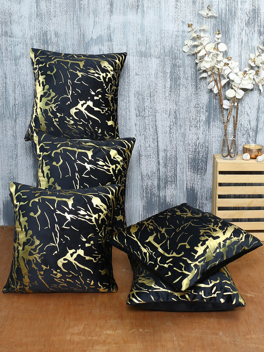 ROMEE Black & Gold-Toned Set of 5 Velvet Fabric Foil  Printed Square Cushion Covers