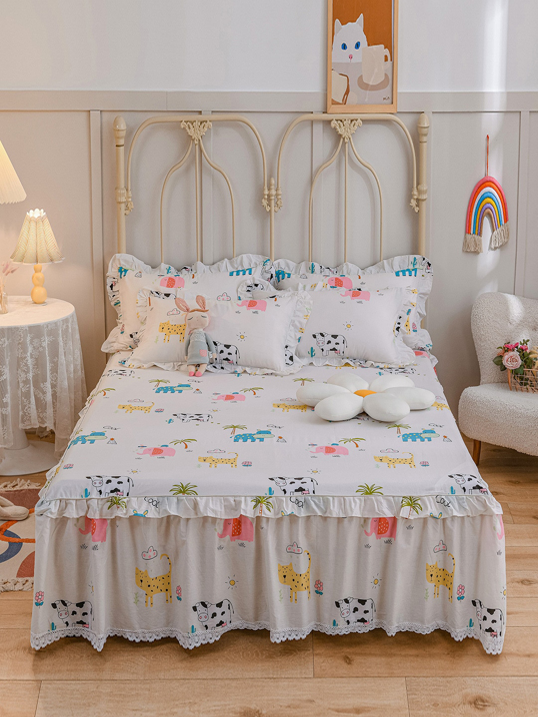 JC HOME White  Blue Printed 230 TC Double Queen Bed Cover With 2 Pillow Covers