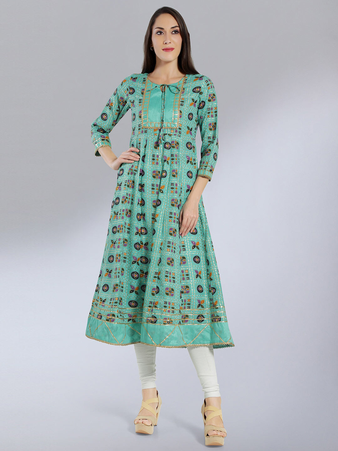 MADHURAM Women Green Geometric Printed Gotta Patti Anarkali Kurta