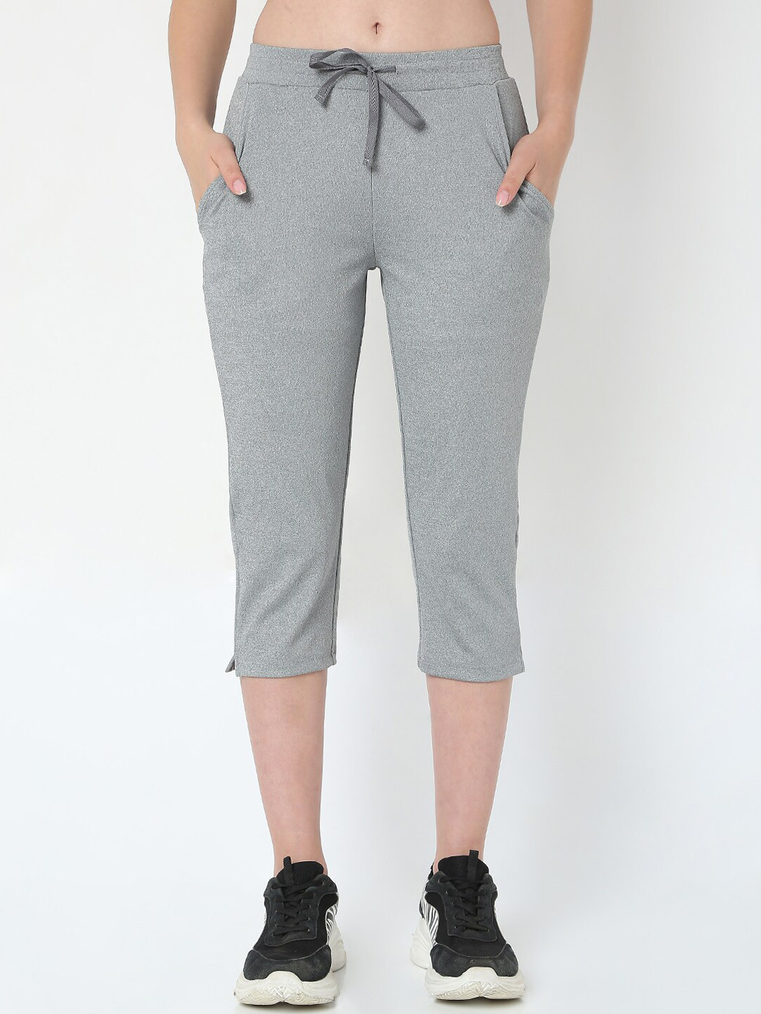 Smarty Pants Women Grey Mid-Rise Dry-Fit Capri Yoga Tights