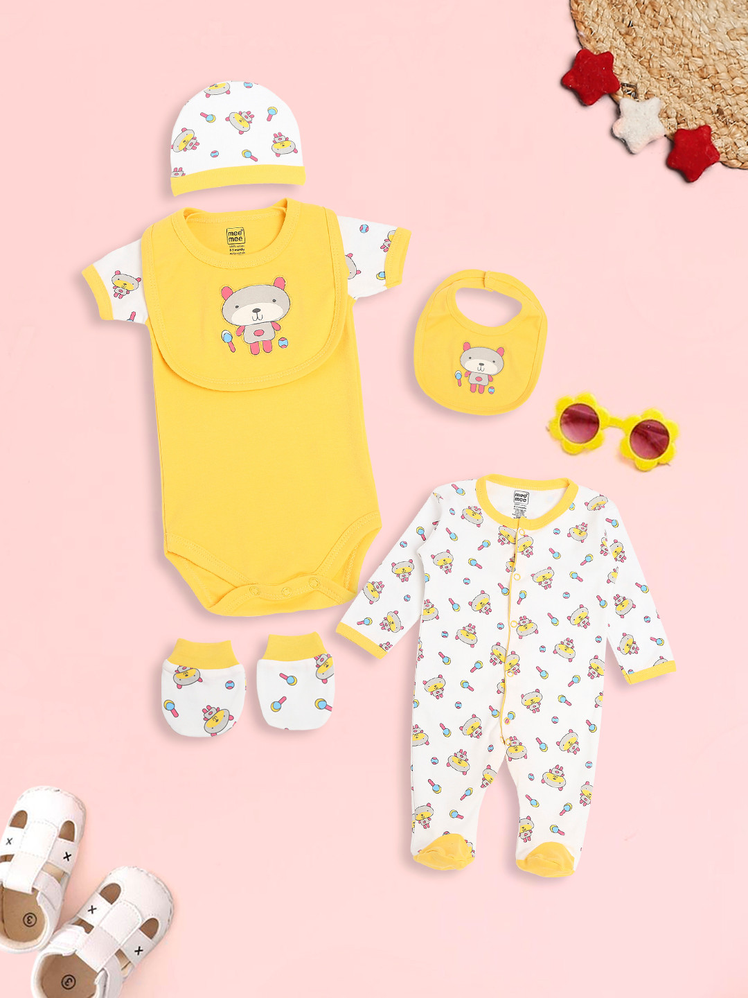 MeeMee Infants Yellow & White Printed 5-Piece Pure Cotton Baby Apparel Gift Set
